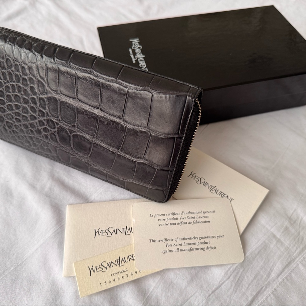 NWT Yves Saint Laurent Black Crocodile Embossed leather wallet